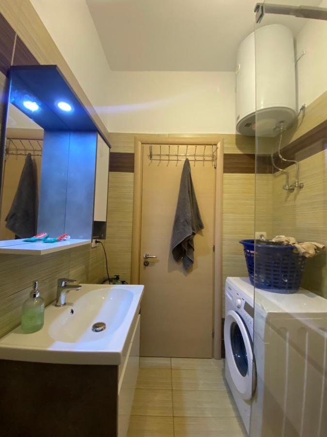 City Beach Apartment Sarandë 外观 照片