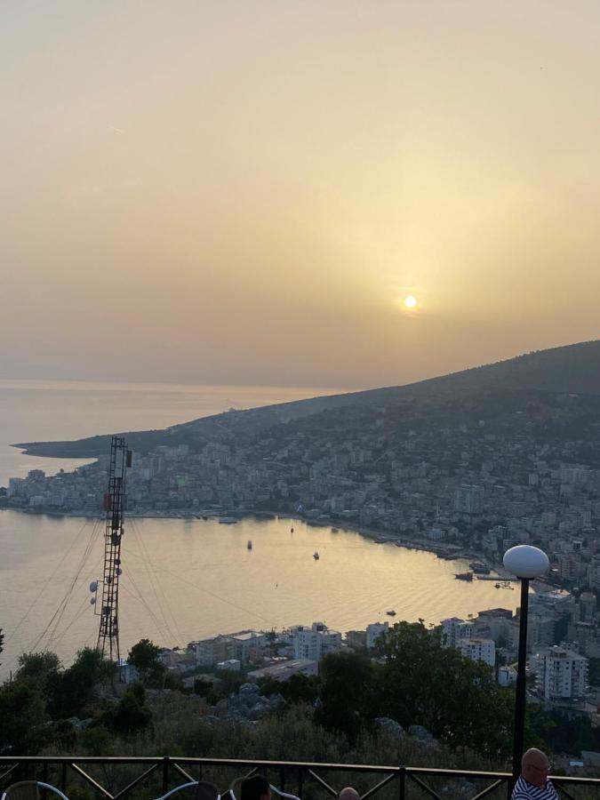 City Beach Apartment Sarandë 外观 照片